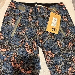 NWT FlyLow Eleanor Short  Flylow